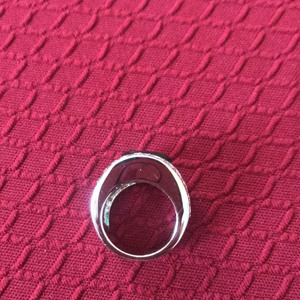 Silver Ring - Picture 7 of 14